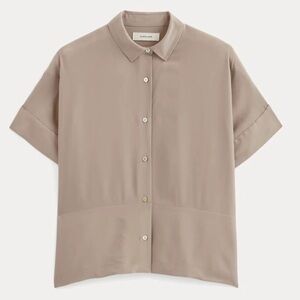 Everlane The Boxy Shirt in Washable Silk, Burnt Sugar
